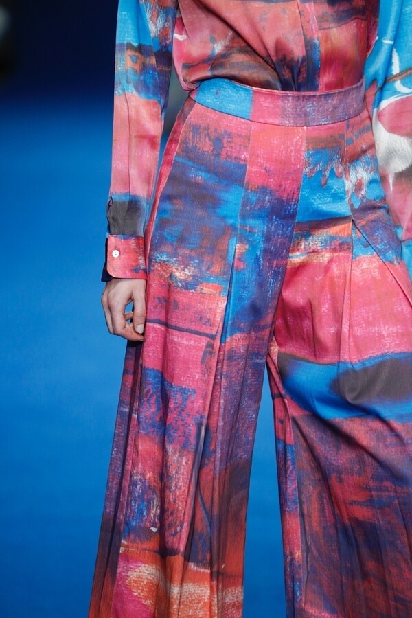 Fabric details Whirlwind 2018