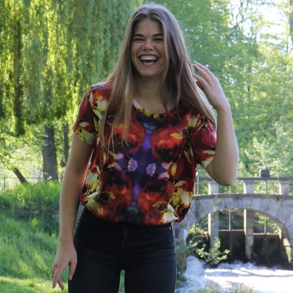 Blossom silk t-shirt